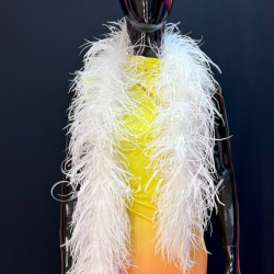 Боа страуса белое (3 нити)