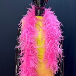 Боа страуса ярко-розовое (3 нити)